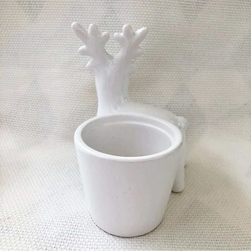 White Ceramic Reindeer Planter Christmas Holiday winter tea light plants NWT